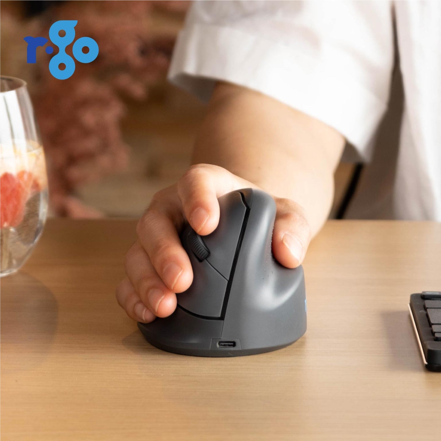 R-Go HE Basic Vertical mouse (medium, right) | WPA India
