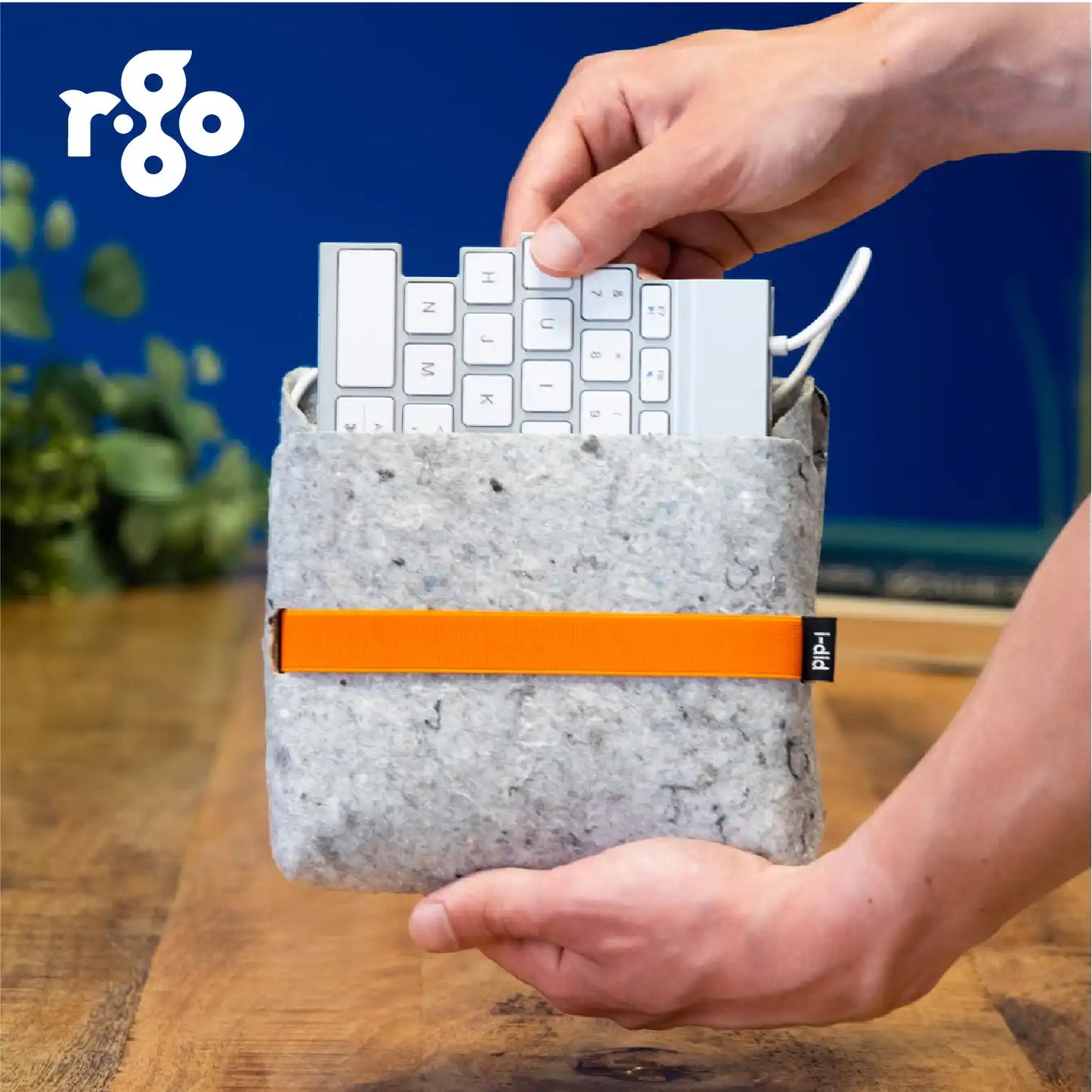 R-Go Pouch felt sleeve for Split keyboard | WPA India